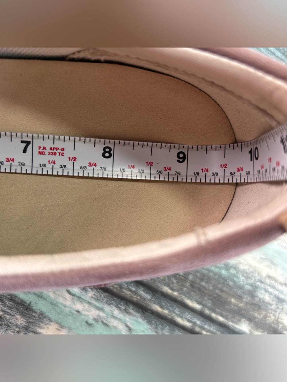 ECCO Casual Everyday Sneaker Size 7-7.5 Light Purple Nubuck Leather Walking Shoe - Picture 8 of 11